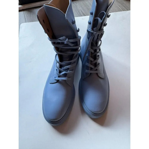 Stuart Weitzman McKenzee Cornflower Blue Combat Boots Size 6.5 Rare baby blue - Picture 5 of 10